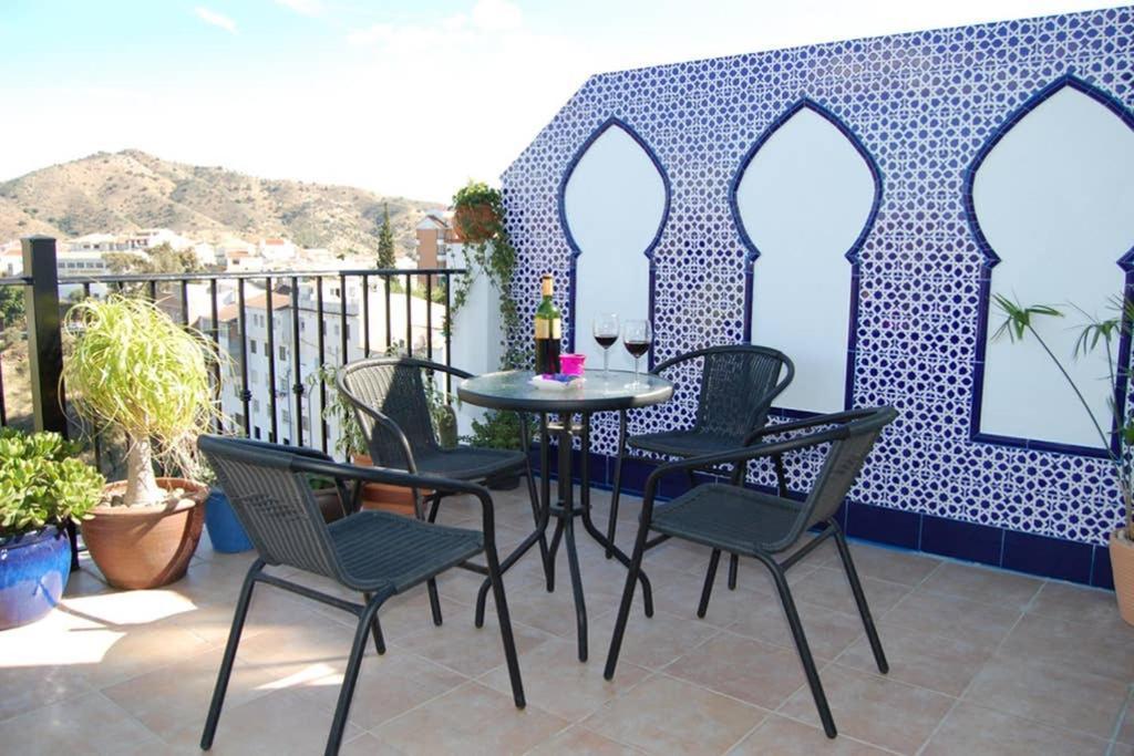 One Bedroom Penthouse Алора Екстериор снимка